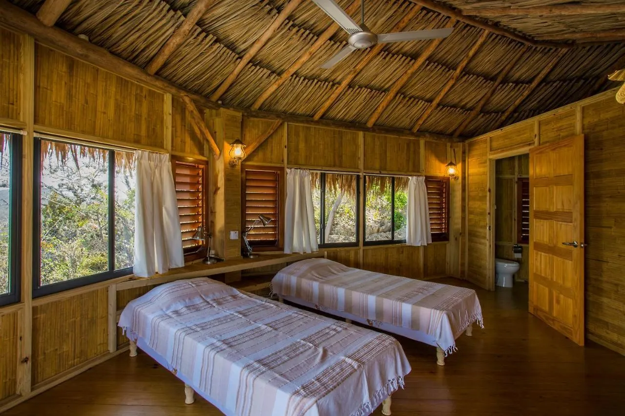 Palapa Lodge Cas Abou Willibrordus